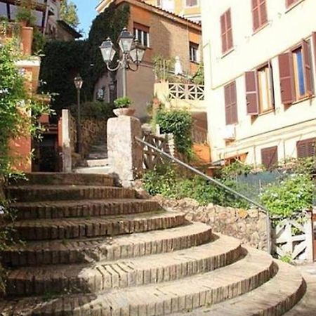 Elegante Open Space Con Vasca Idromassaggio A Trastevere Kültér fotó