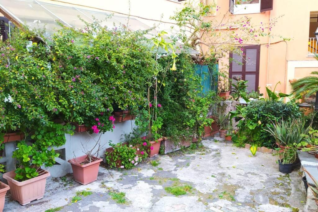 Elegante Open Space Con Vasca Idromassaggio A Trastevere Kültér fotó
